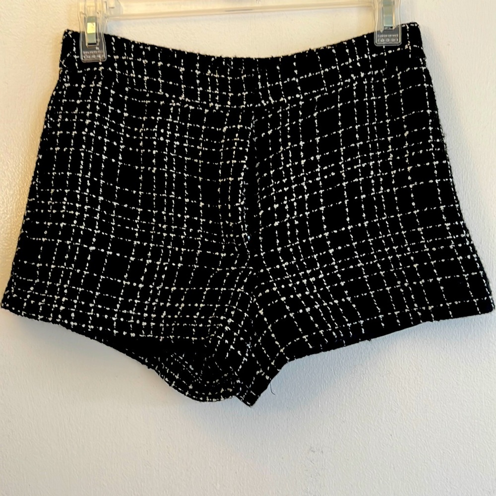 Forever 21 shorts, size XS, 100% polyester (faux tweed print)